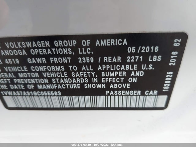 1VWAS7A31GC055563 Volkswagen Passat 1.8t S