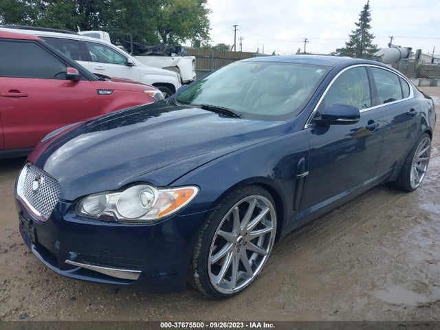 2010 JAGUAR XF SAJWA0GB3ALR52345 Photo 1