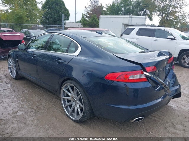 2010 JAGUAR XF SAJWA0GB3ALR52345 Photo 2