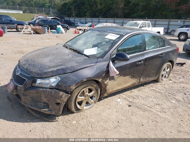 Chevrolet Cruze 1lt 2014 1G1PC5SB8E7330610 Image 2