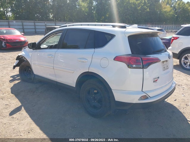 Toyota RAV4 LE 2016 2T3BFREV6GW433781 Image 3