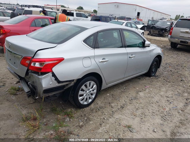 Nissan SENTRA S 2018 3N1AB7AP8JY333480 Image 4