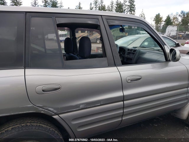 1999 TOYOTA RAV4 VIN: JT3HP10V3X7146740