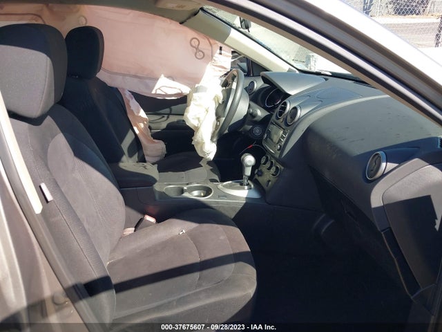2013 NISSAN ROGUE S VIN: JN8AS5MV7DW666099