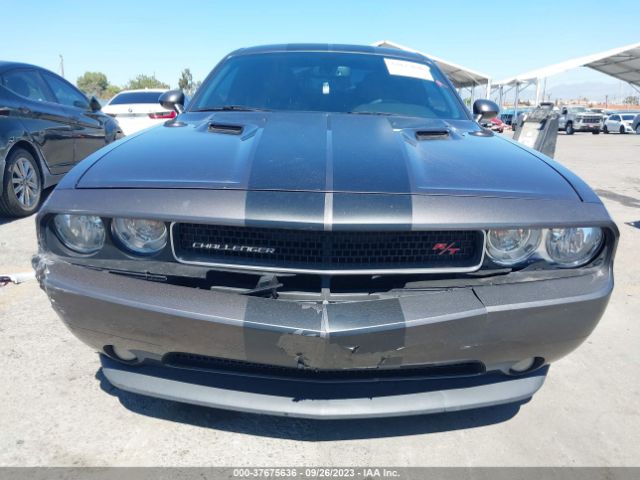 2C3CDYBT1EH261135 Dodge Challenger R/t