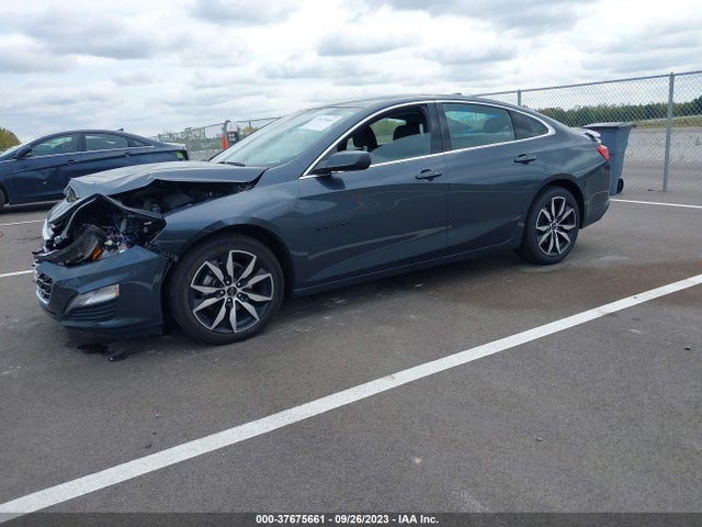 Chevrolet MALIBU RS 2021 1G1ZG5ST0MF038217 Image 2