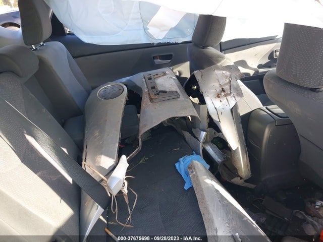 Toyota Prius V Two/three/five 2014 JTDZN3EU9E3310630 Image 8