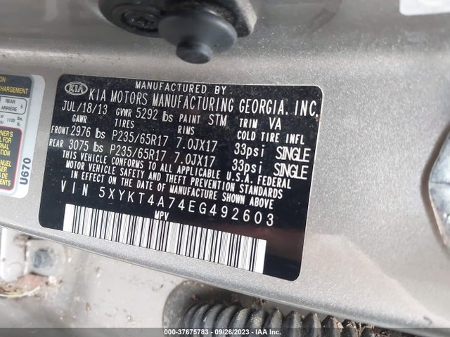2014 KIA SORENTO LX VIN: 5XYKT4A74EG492603