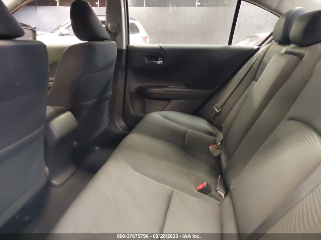 1HGCR2F36HA270020 Honda Accord Sedan Lx