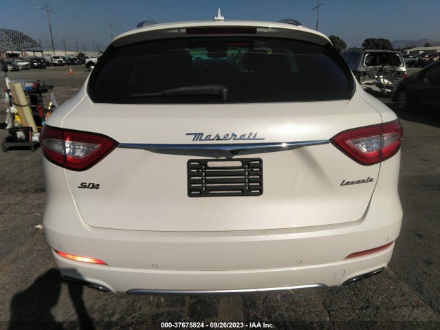 ZN661YUL8KX336708 Maserati Levante S Granlusso