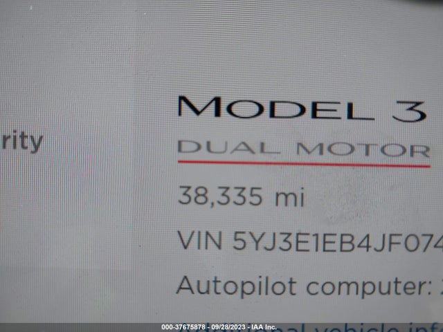 2018 Tesla 3, VIN: 5YJ3E1EB4JF074345