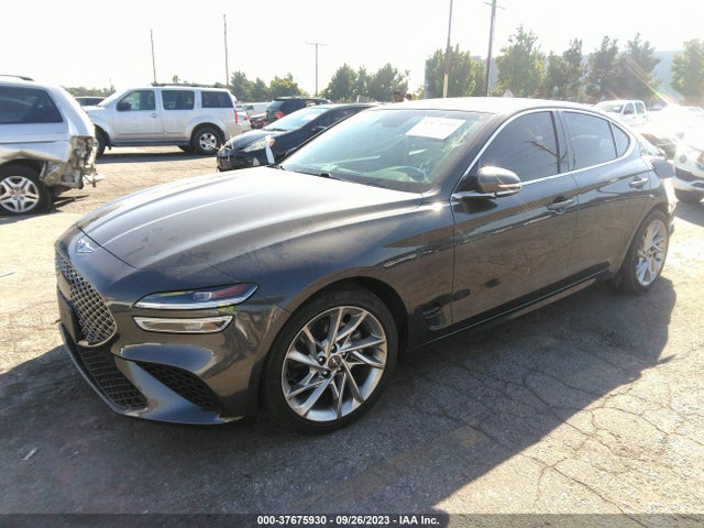 Genesis G70 2.0T 2022 KMTG34TA9NU099324 Image 2