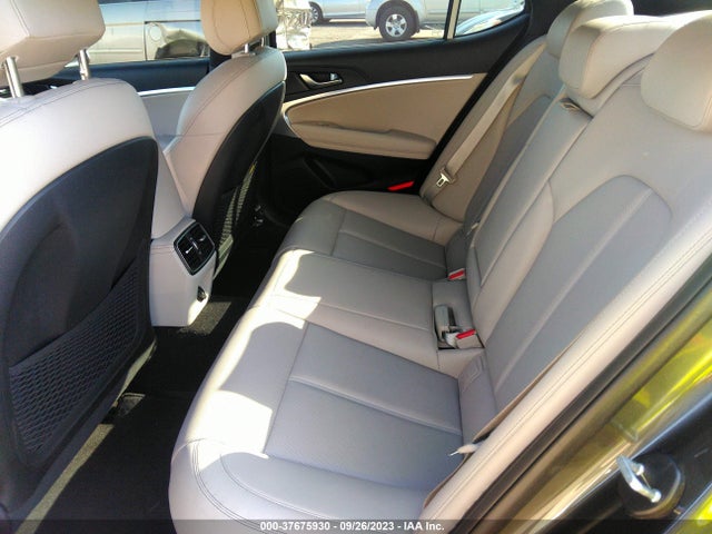Genesis G70 2.0T 2022 KMTG34TA9NU099324 Image 8