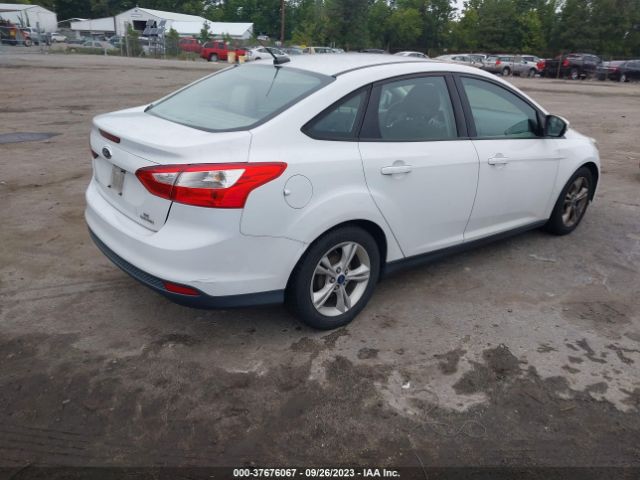 1FADP3F27EL403931 Ford FOCUS SE