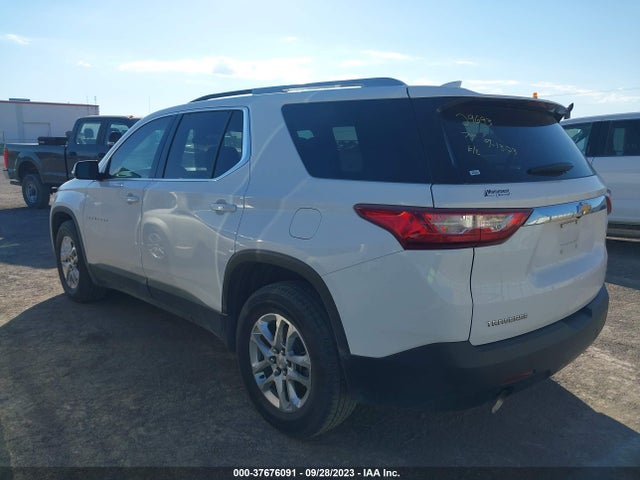 Chevrolet Traverse Lt Cloth 2018 1GNERGKW5JJ159556 Image 3