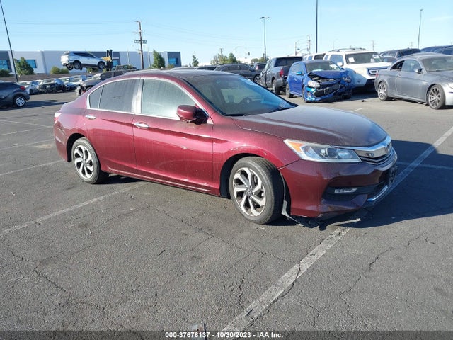 2017 1HGCR2F80HA046964 main image