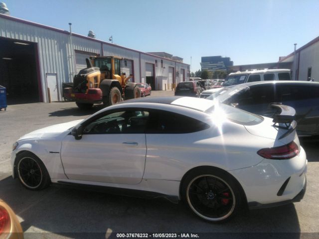 W1KWJ8HB4LF986345 Mercedes-Benz C-class Amg C 63 S
