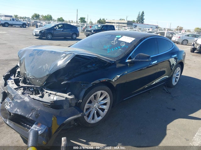 Tesla Model S 75d/100d/p100d 2018 5YJSA1E22JF281534 Image 2
