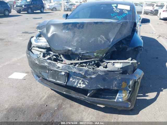 Tesla Model S 75d/100d/p100d 2018 5YJSA1E22JF281534 Image 6