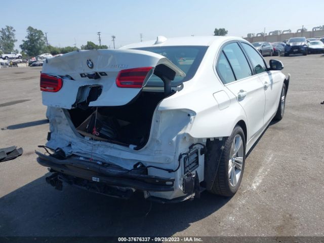 WBA8B9C55JK677394 BMW 3 Series 330i