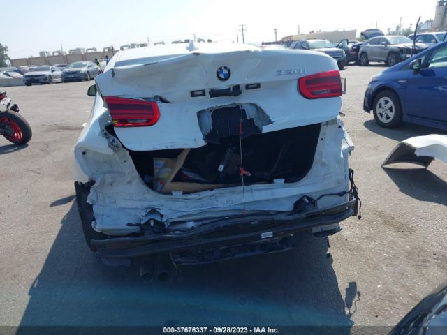 WBA8B9C55JK677394 BMW 3 Series 330i