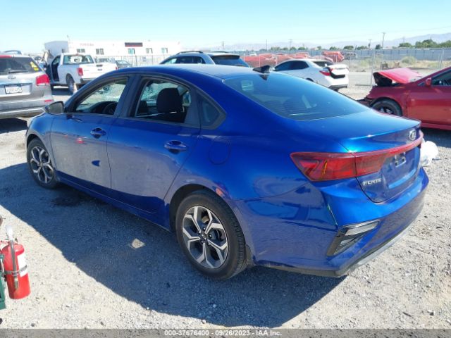 3KPF24AD2KE075807 KIA Forte Lxs