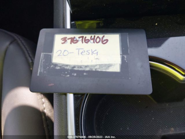 5YJYGDEE4LF016749 Tesla Model Y Long Range