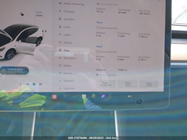 5YJYGDEE4LF016749 Tesla Model Y Long Range