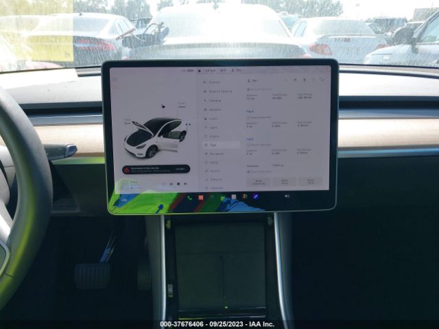 5YJYGDEE4LF016749 Tesla Model Y Long Range