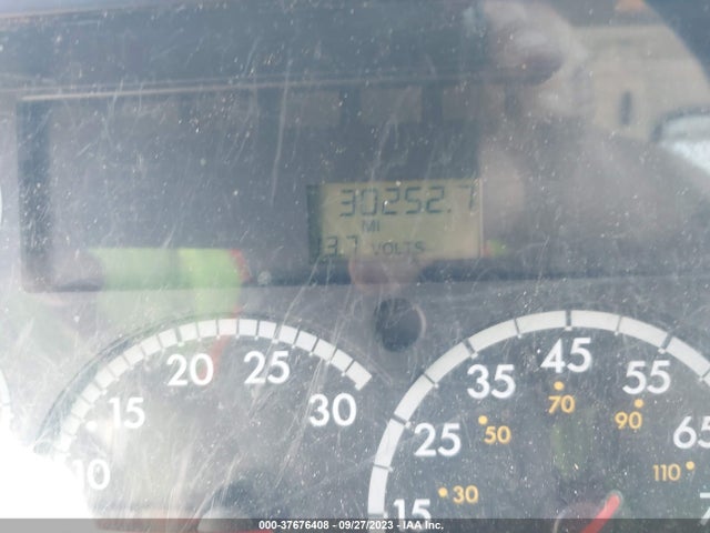 37676408 :رقم المزاد ، 2FZACGCS75AU23187 vin ، 2005 Sterling Truck Acterra مزاد بيع