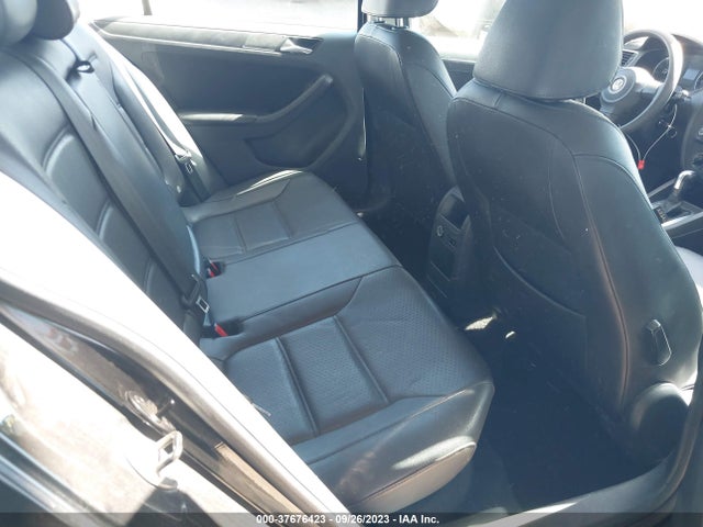 3VWD17AJ1EM428188 Volkswagen Jetta Sedan Se