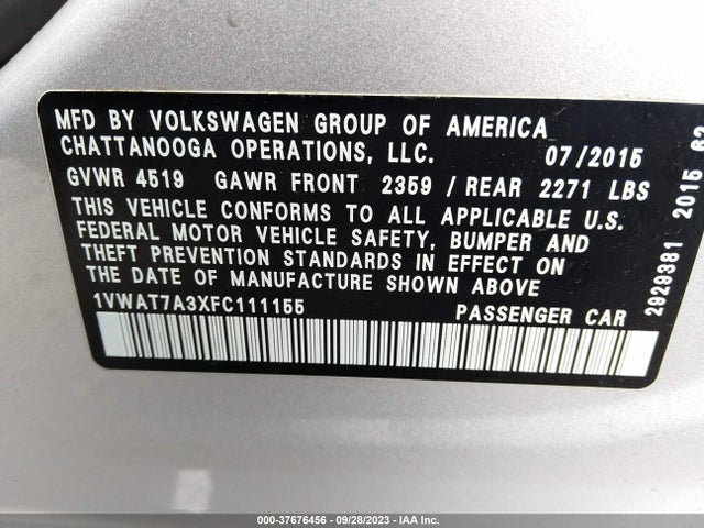 1VWAT7A3XFC111155 Volkswagen Passat 1.8t Limited Edition