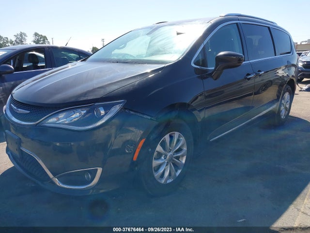 2C4RC1BG4KR548347 Chrysler Pacifica Touring L