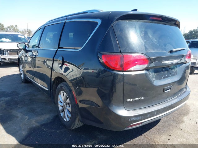 2C4RC1BG4KR548347 Chrysler Pacifica Touring L