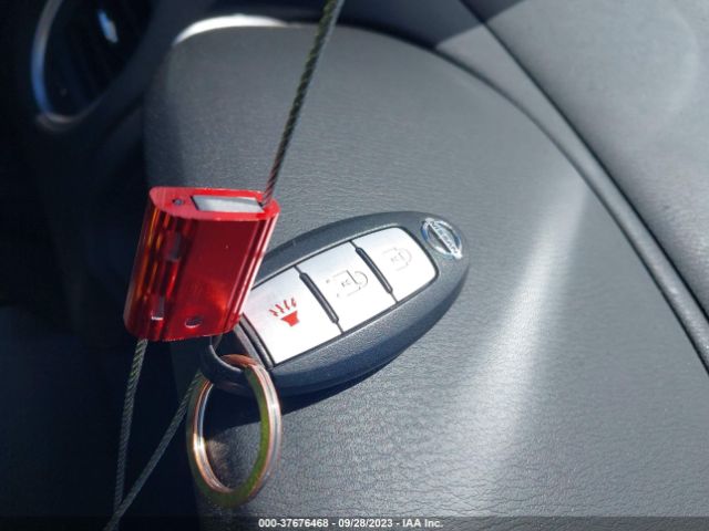 5N1AR2MNXEC681216 Nissan Pathfinder Sv