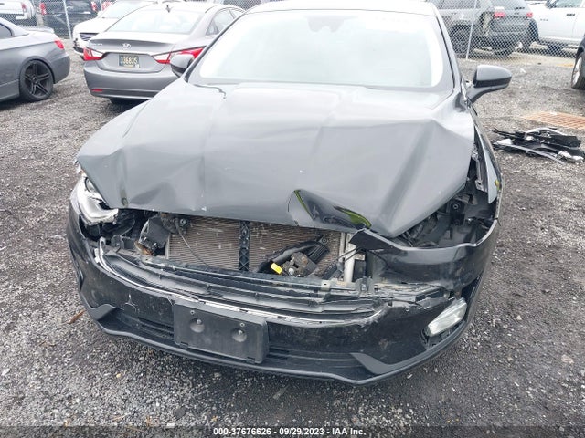 3FA6P0HD9LR161762 Ford FUSION SE