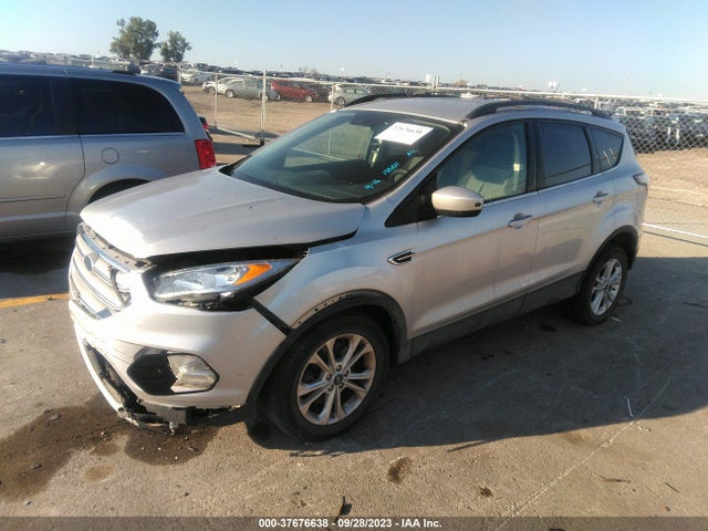 2018 FORD ESCAPE SE VIN: 1FMCU9GD7JUD39892