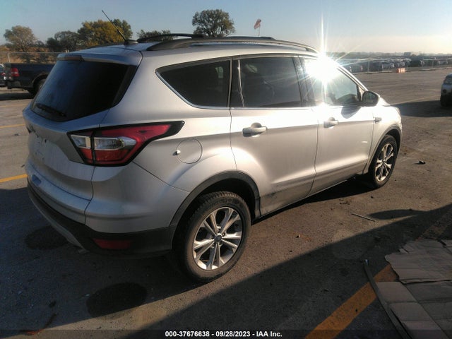 2018 FORD ESCAPE SE VIN: 1FMCU9GD7JUD39892
