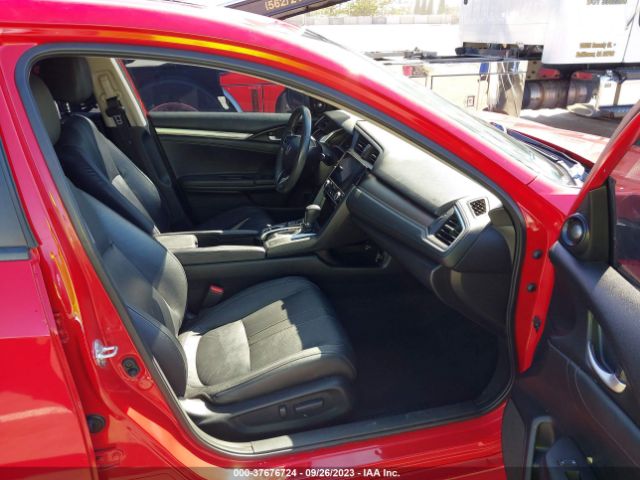 JHMFC1F95JX002475 Honda Civic Sedan Touring