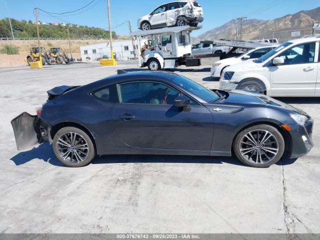 JF1ZNAA19G8700719 Scion FR-S