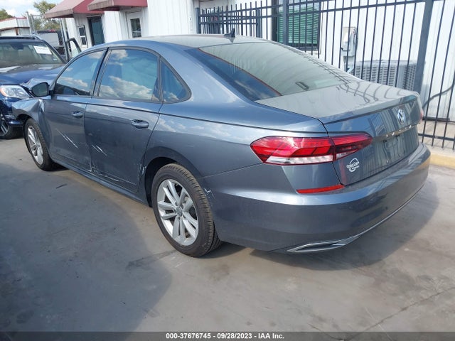 1VWAA7A37LC002735 Volkswagen Passat 2.0t S