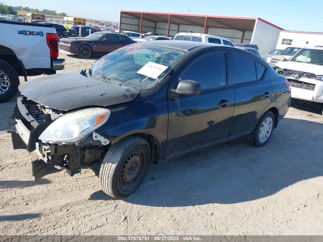 Nissan VERSA S 2014 3N1CN7AP1EL849053 Image 2