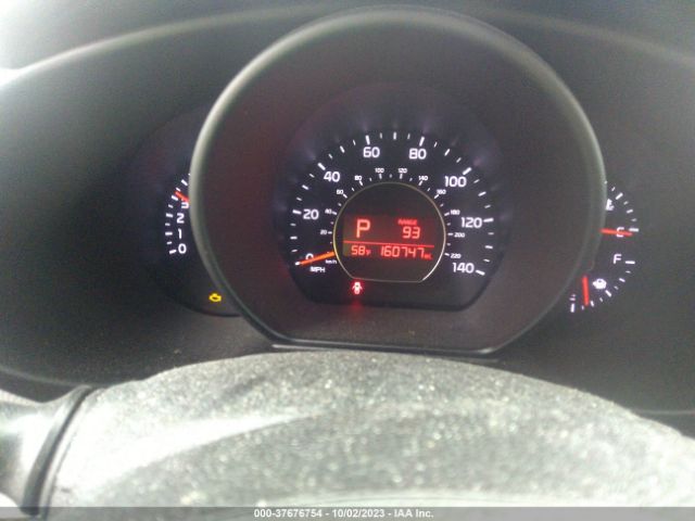 KNDJN2A21E7045660 KIA Soul Base