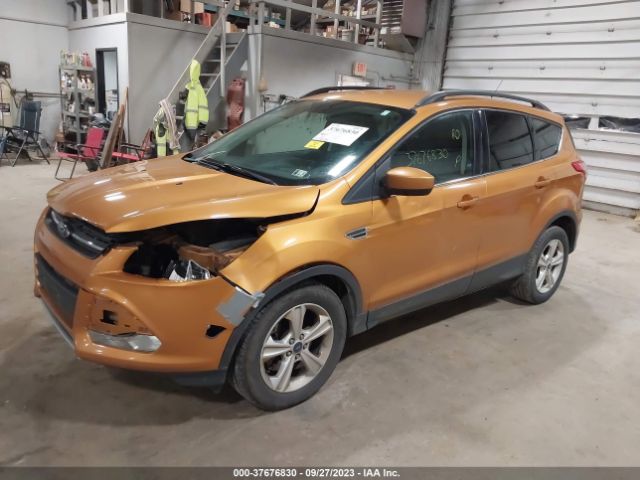 1FMCU9G93GUB55201 Ford ESCAPE SE