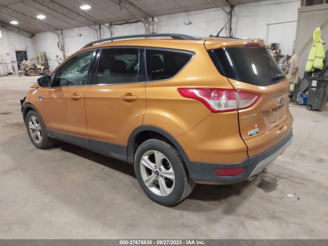 1FMCU9G93GUB55201 Ford ESCAPE SE
