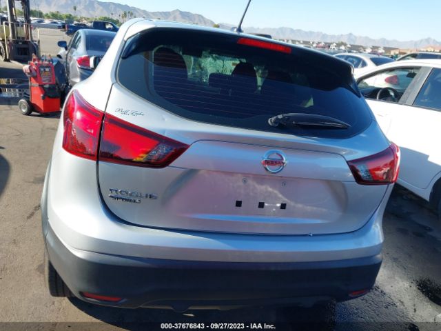 JN1BJ1CP7JW158096 Nissan Rogue Sport S