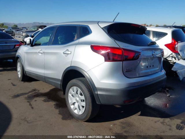 JN1BJ1CP7JW158096 Nissan Rogue Sport S