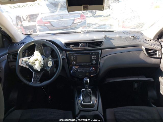 JN1BJ1CP7JW158096 Nissan Rogue Sport S