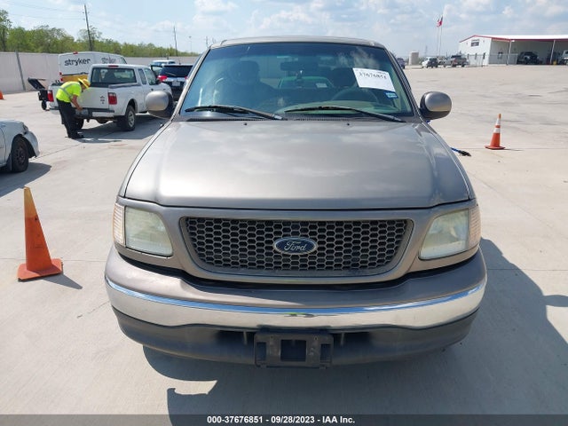 2002 FORD F-150 XL/XLT VIN: 2FTRX07232CA98737