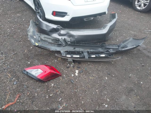 19XFC2F5XHE222323 Honda Civic Sedan Lx